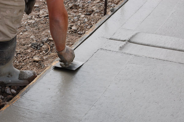 shaping concrete